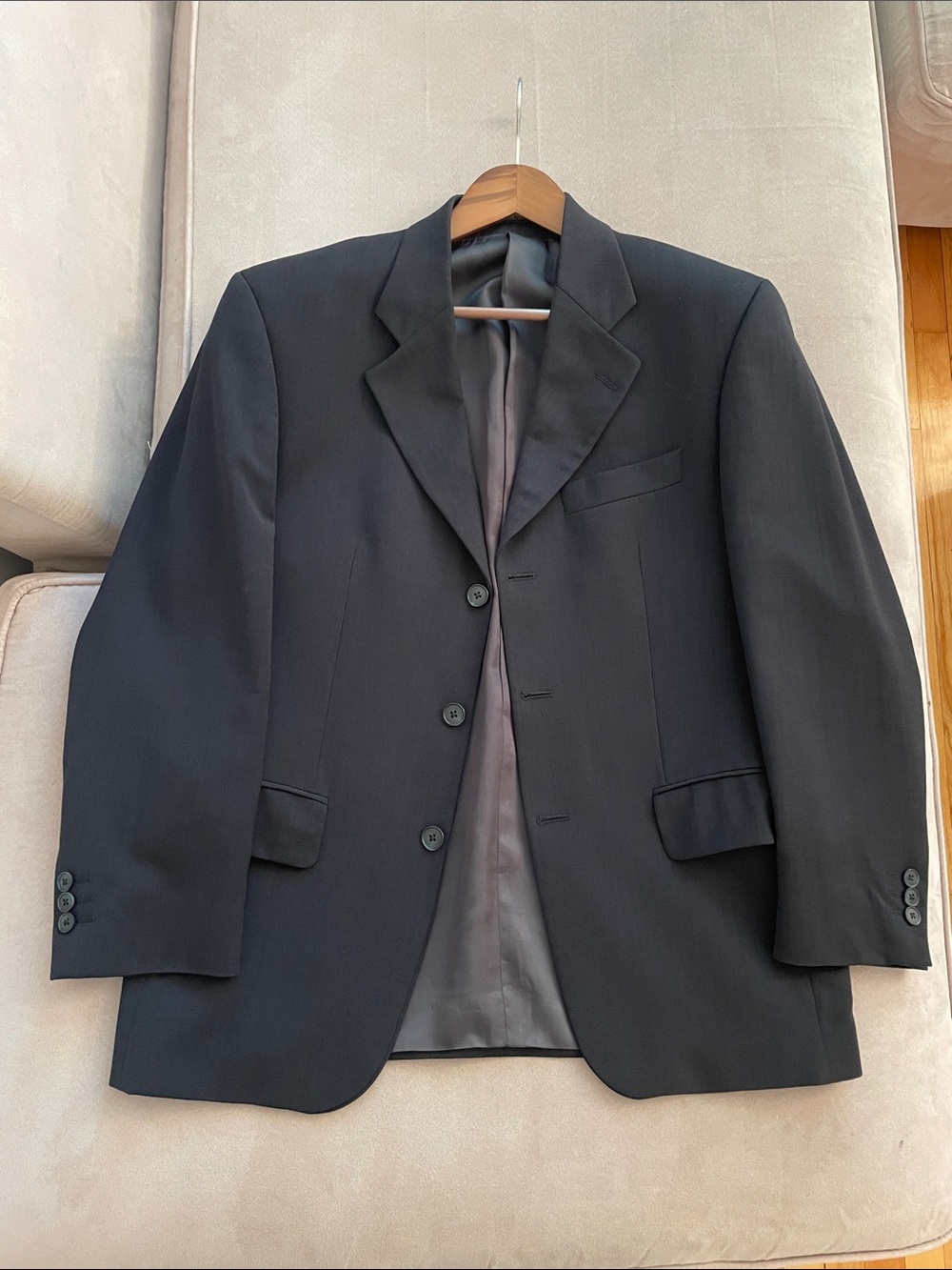 Classic Men's Dark Navy Blazer - Tailored Single-Breasted Jacket